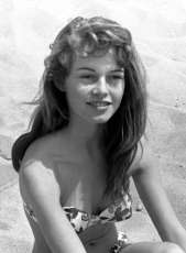 06154_celebrity_city_Bridget_Bardot_12_122_322lo