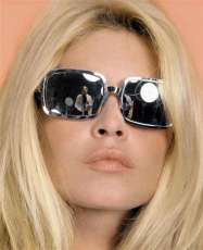 081028-bardot-1