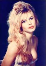brigitte-bardot-biography-2_33249128
