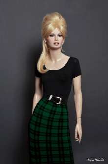 Brigitte Bardot lifesize mannequin sculpture 2014