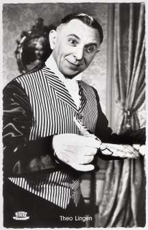 Theo Lingen in Opernball (1956)