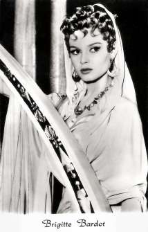 Brigitte Bardot in Mio Figlio Nerone (1956)
